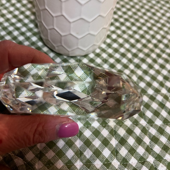 Mercedes Benz Glass Paperweight - Picture 6 of 6